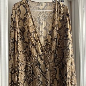 WORN ONCE BEAUTIFUL DRESS